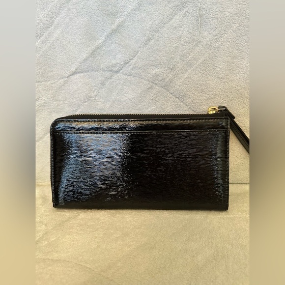 $229 Kate Spade Layton Bow Wallet Wristlet. - Picture 4 of 16